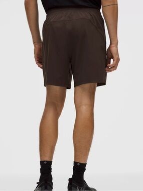 lululemon athletica Men's Athletic Shorts in Dark Brown
